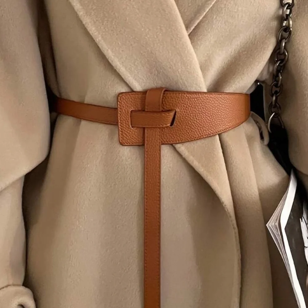 Elegant Tan Leather Belt
